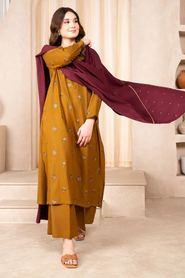 BAROQUE GOLDEN EMBER